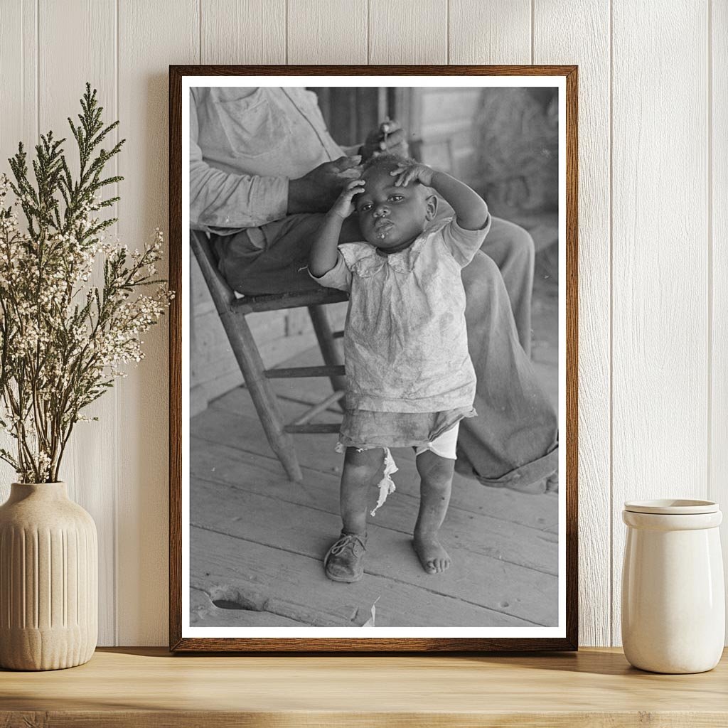 Child of Sharecroppers in Southeast Missouri May 1938