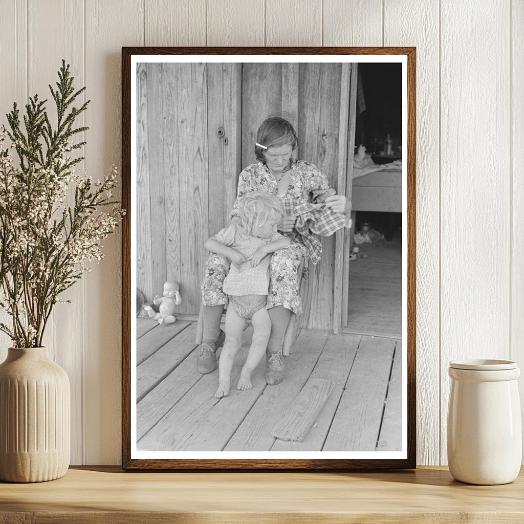 Grandmother and Child in Southeast Missouri Farms 1938