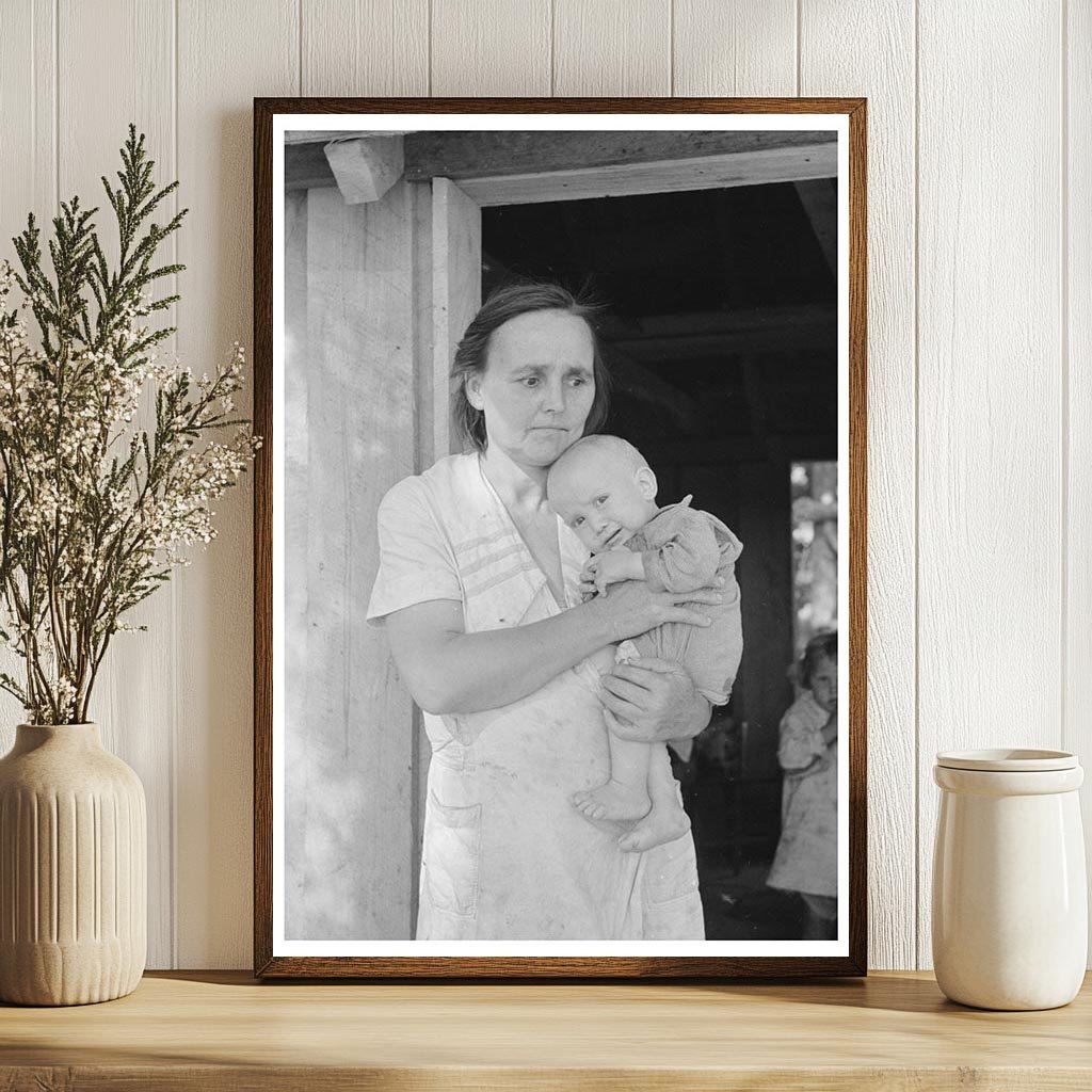 Sharecroppers Wife and Child Missouri May 1938