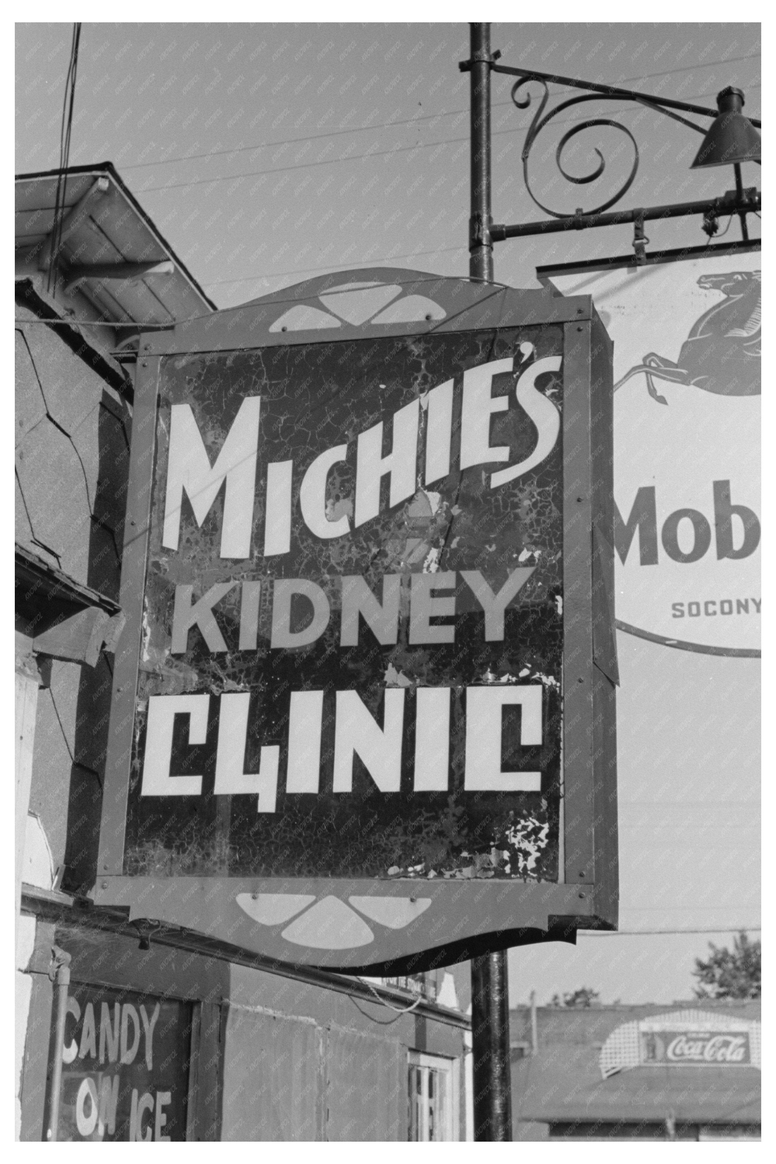 Steele Missouri Sign Vintage Photo August 1938