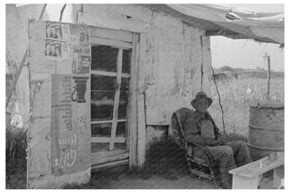 Tin Town Resident in Caruthersville Missouri August 1938