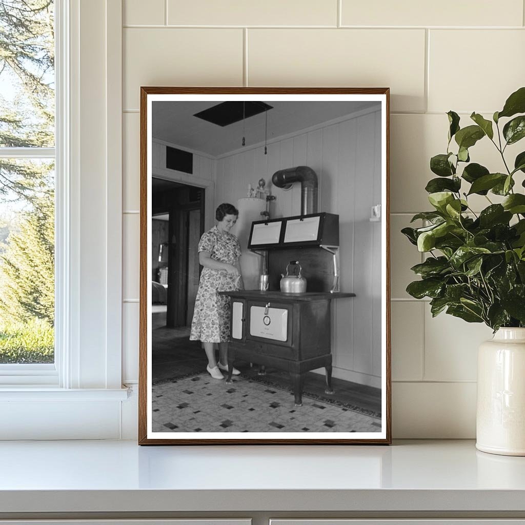 Vintage 1938 Bathroom in Lake Dick Arkansas Farmers Home