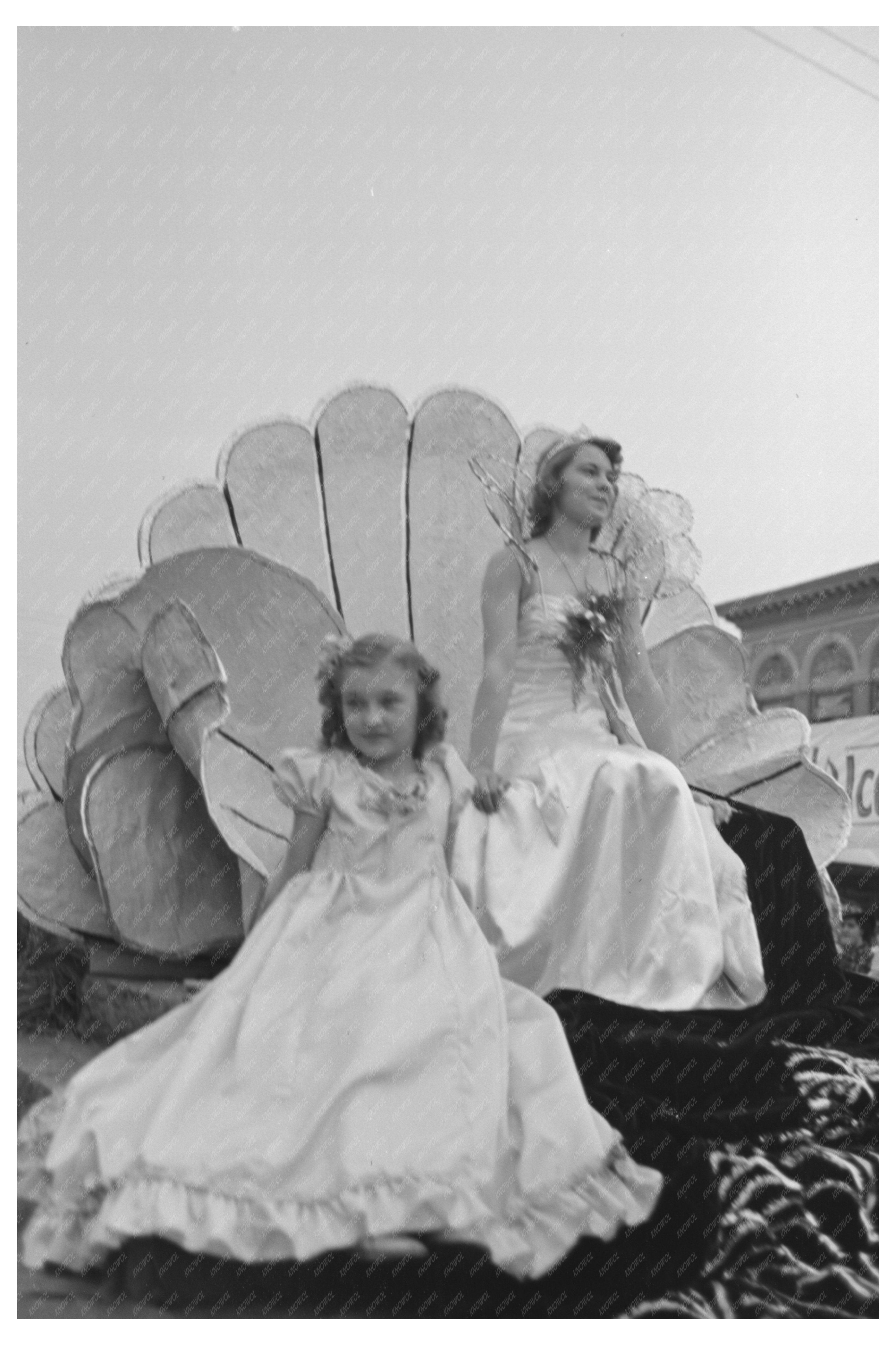 Queen and Attendant Float at National Rice Festival 1938