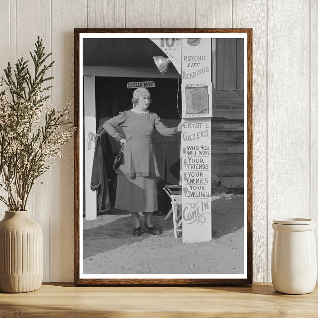 Fortune Teller at Donaldsonville Fair November 1938