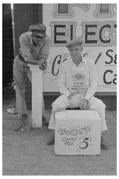 Ice Cream Vendor at Louisiana State Fair 1938