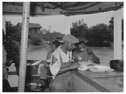 Stevedores Dining on El Rito Pilottown Louisiana 1938