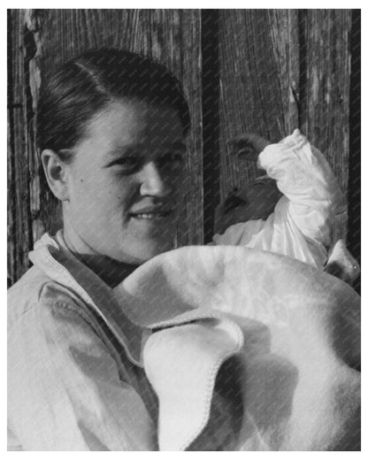 Woman and Child in Sugarcane Fields New Iberia 1938