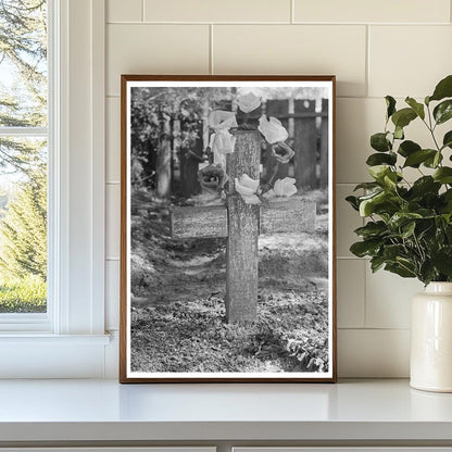 Decorated Headstone in New Roads Louisiana November 1938