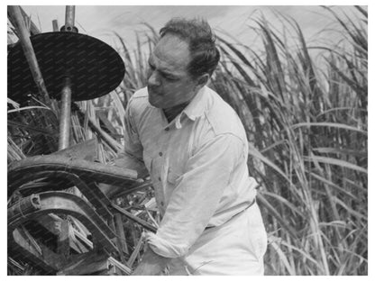 Sugarcane Harvester Repair in Mix Louisiana 1938