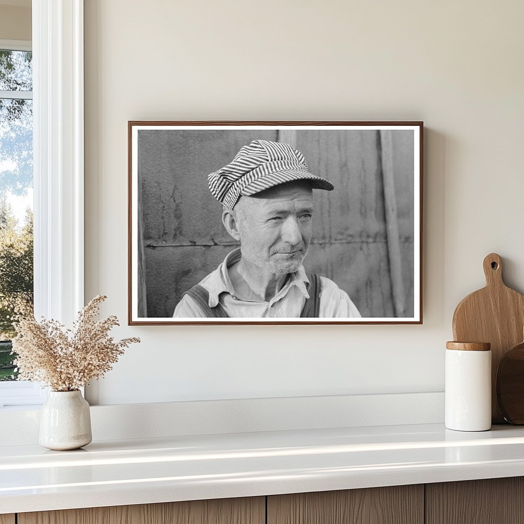 Vintage 1938 Photograph of Sugarcane Laborer in Louisiana