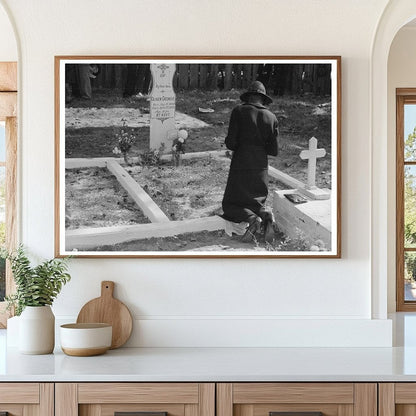 Women Praying at Grave All Saints Day New Roads Louisiana 1938