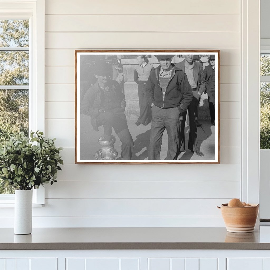 Vintage 1939 Photograph of Farmers in Laurel Mississippi