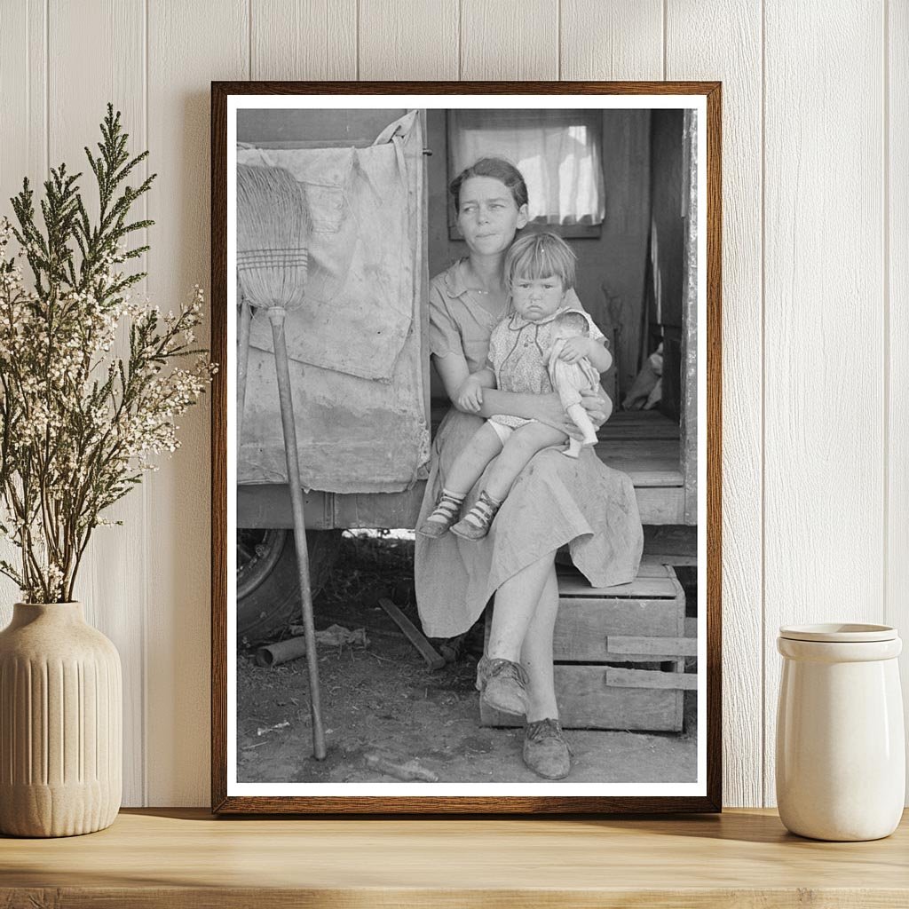 Migrant Mother and Daughter in Texas 1939