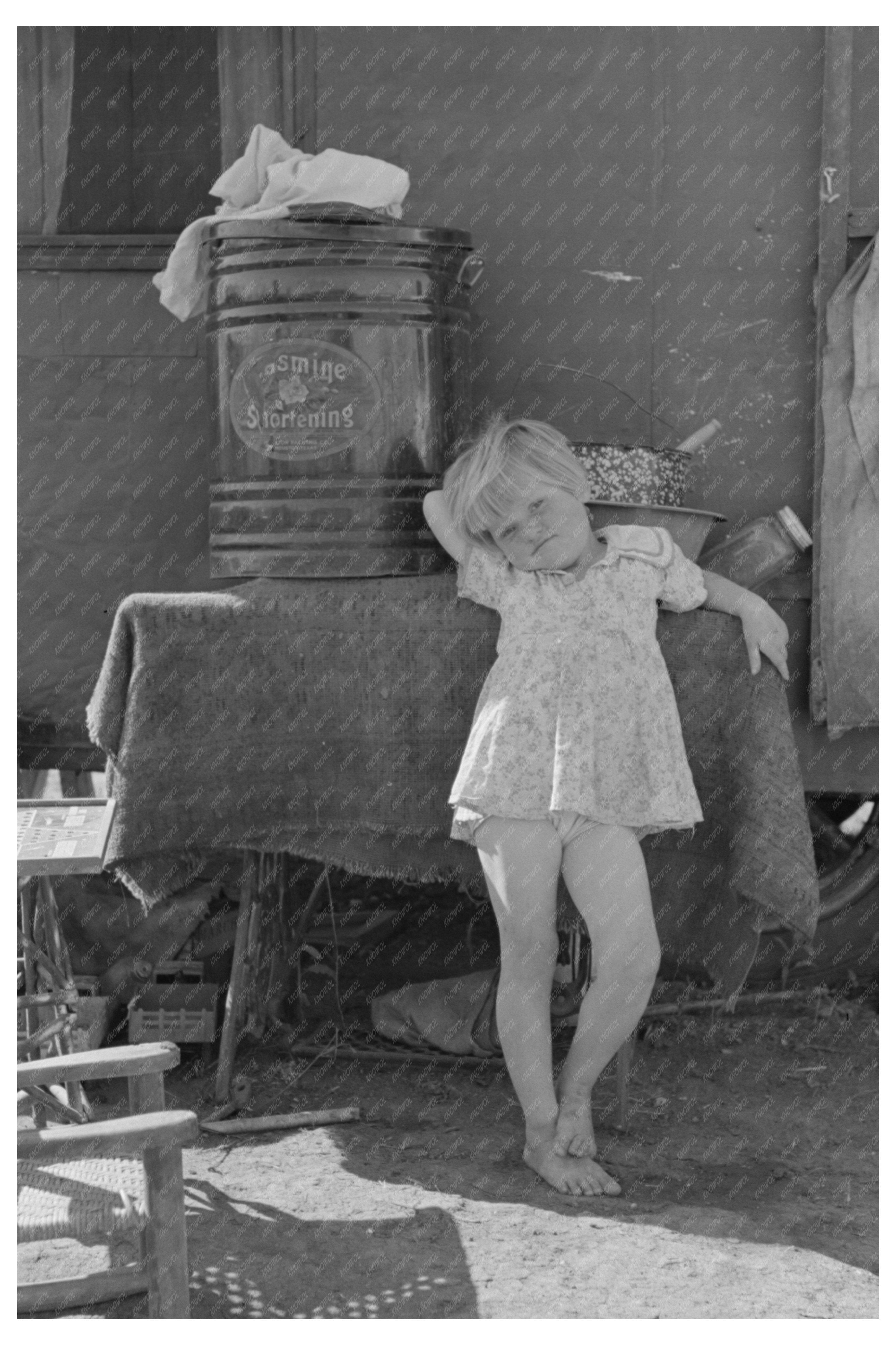 Migrant Child in Weslaco Texas February 1939