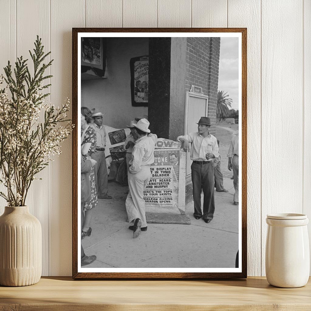 Pharr Texas Movie Crowd February 1939 Vintage Photo