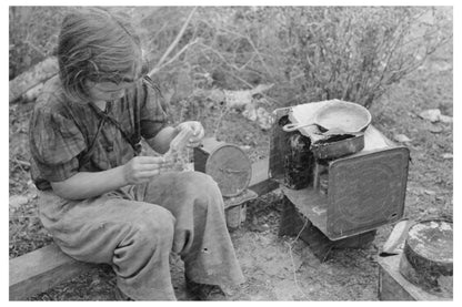 Child of White Migrants in Playhouse Texas 1939