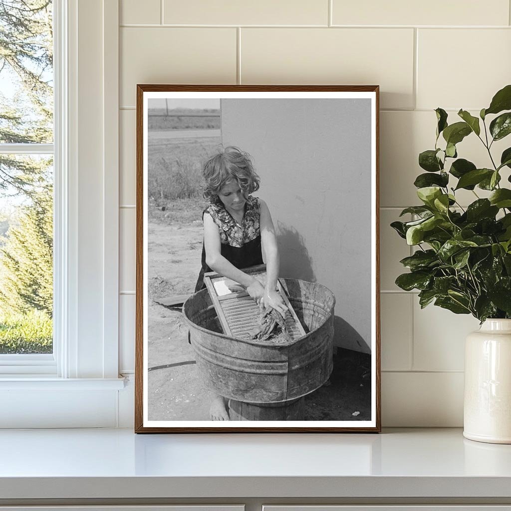 Girl Managing Household in 1939 Texas Migrant Camp