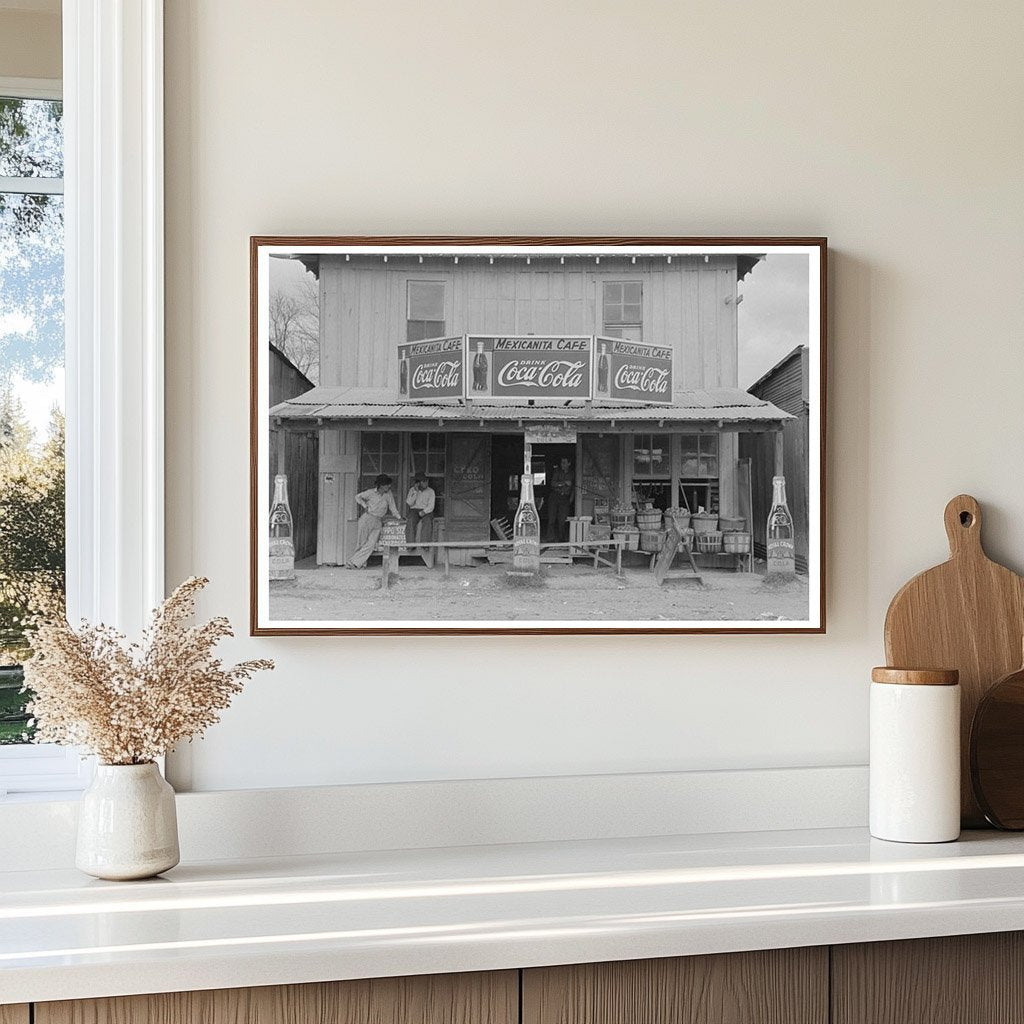 Vintage Café and Grocery Store in Robstown Texas 1939