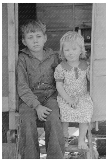 Migrant Children in Trailer Doorway Edinburg Texas 1939