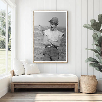 Son of Spinach Grower in La Pryor Texas March 1939