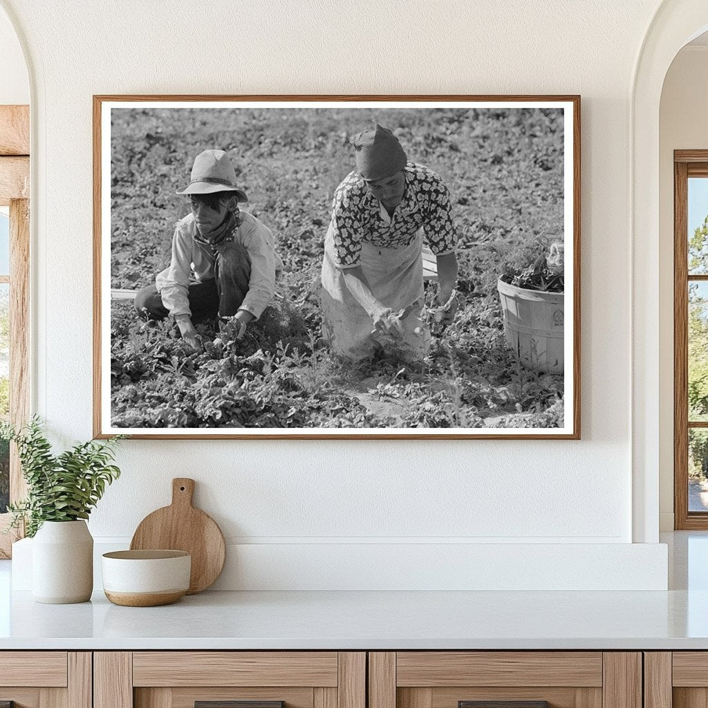 Mexican Mother and Son Cutting Spinach La Pryor 1939