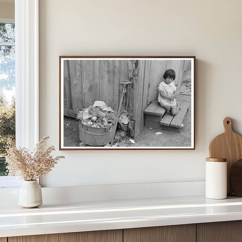 Mexican Mother and Child in San Antonio March 1939