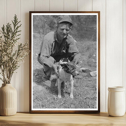 Vintage 1939 Photo of Strawberry Pickers in Hammond Louisiana