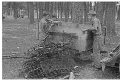 Vintage 1939 Strawberry Picker in Hammond Louisiana