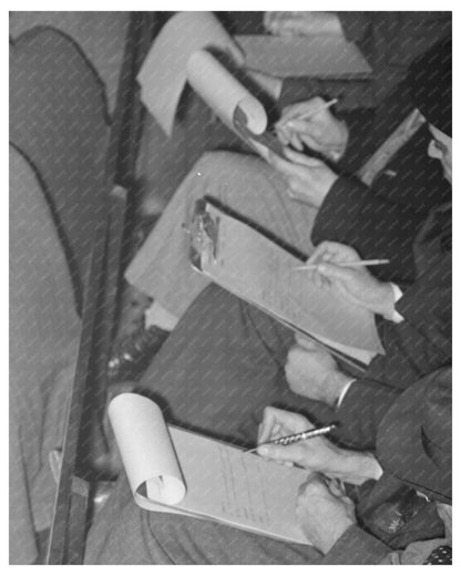 Strawberry Auction Buyers in Hammond Louisiana 1939