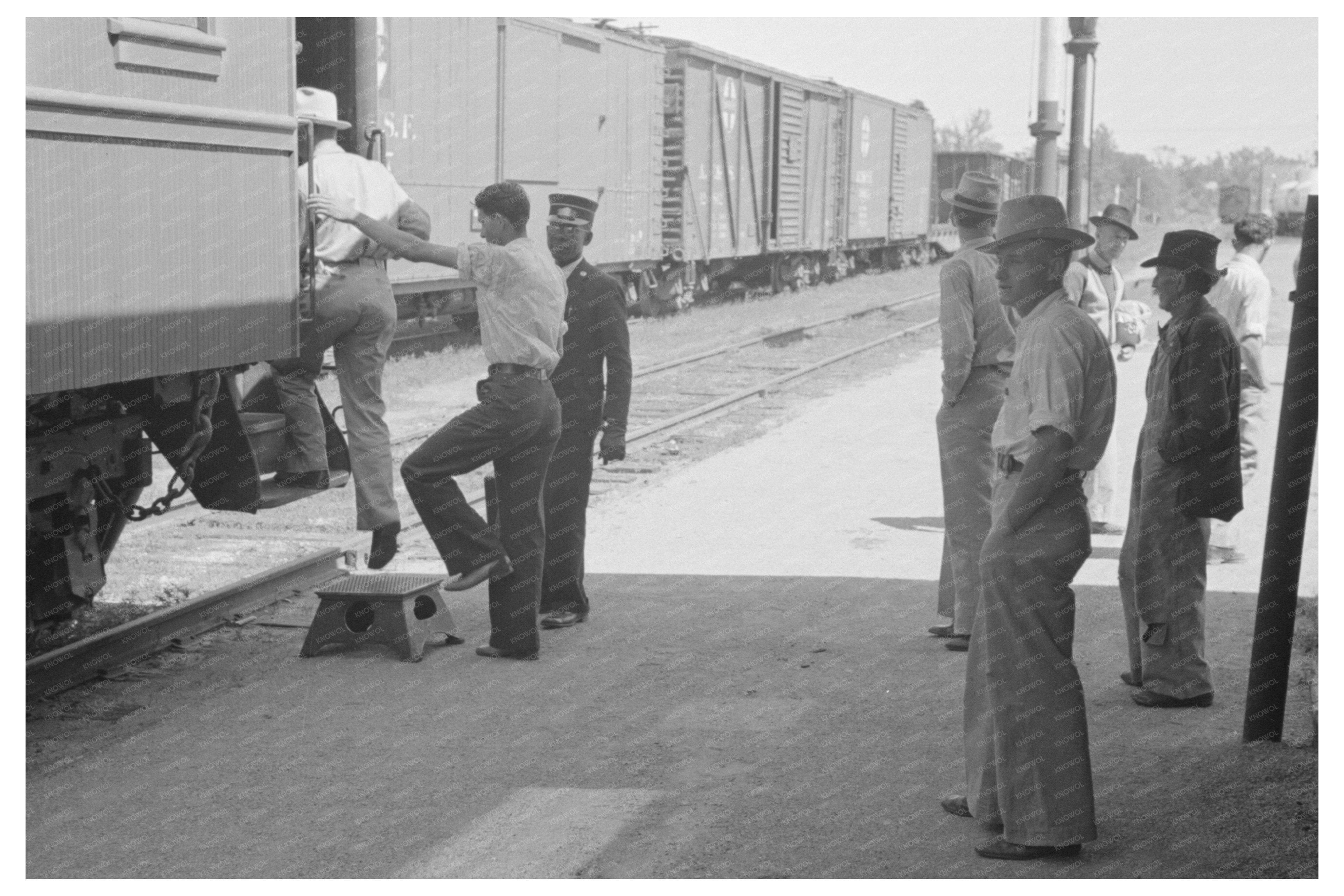 San Augustine Texas Train Boarding April 1939