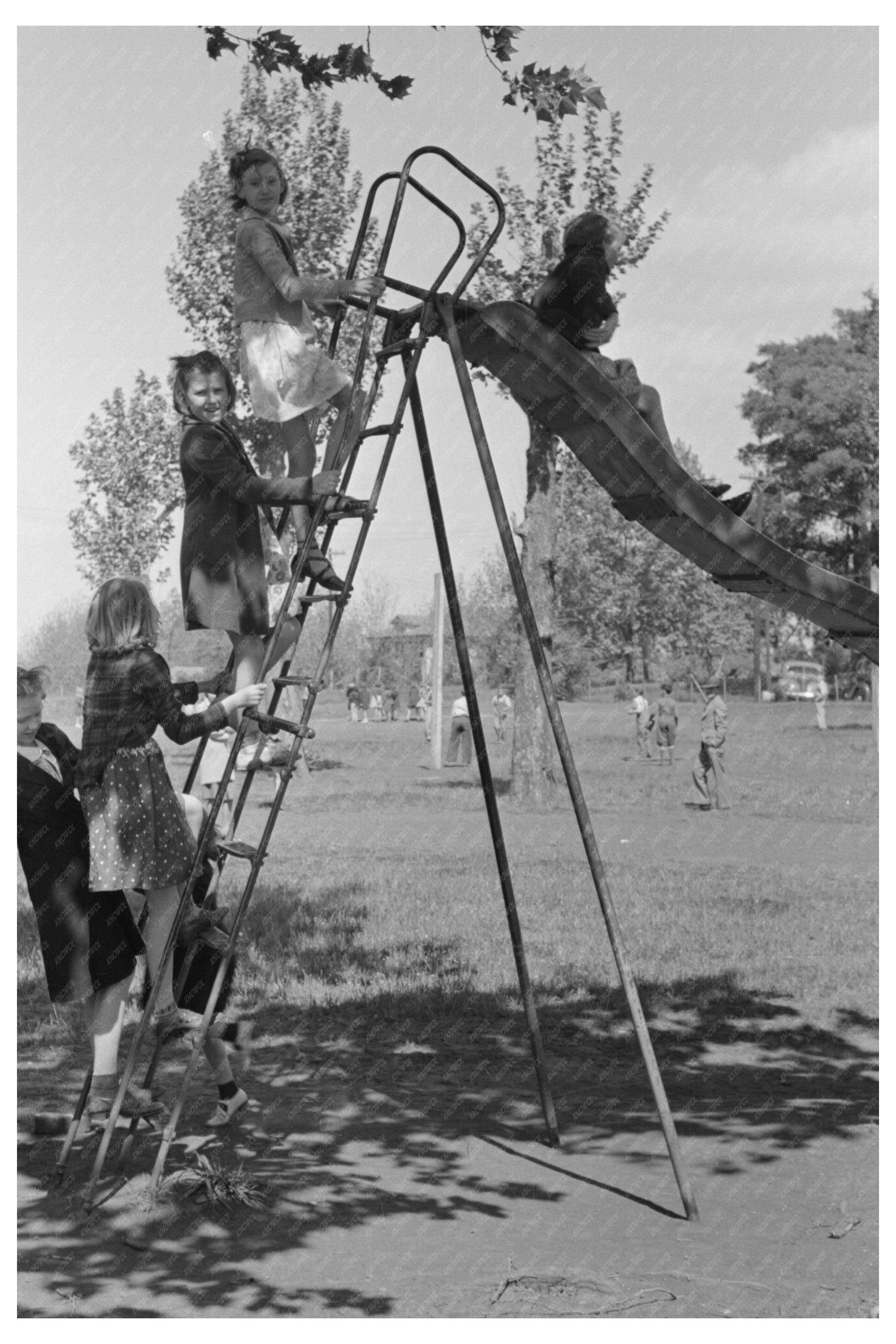 Schoolchildren at Shoot-the-Chute San Augustine Texas 1939