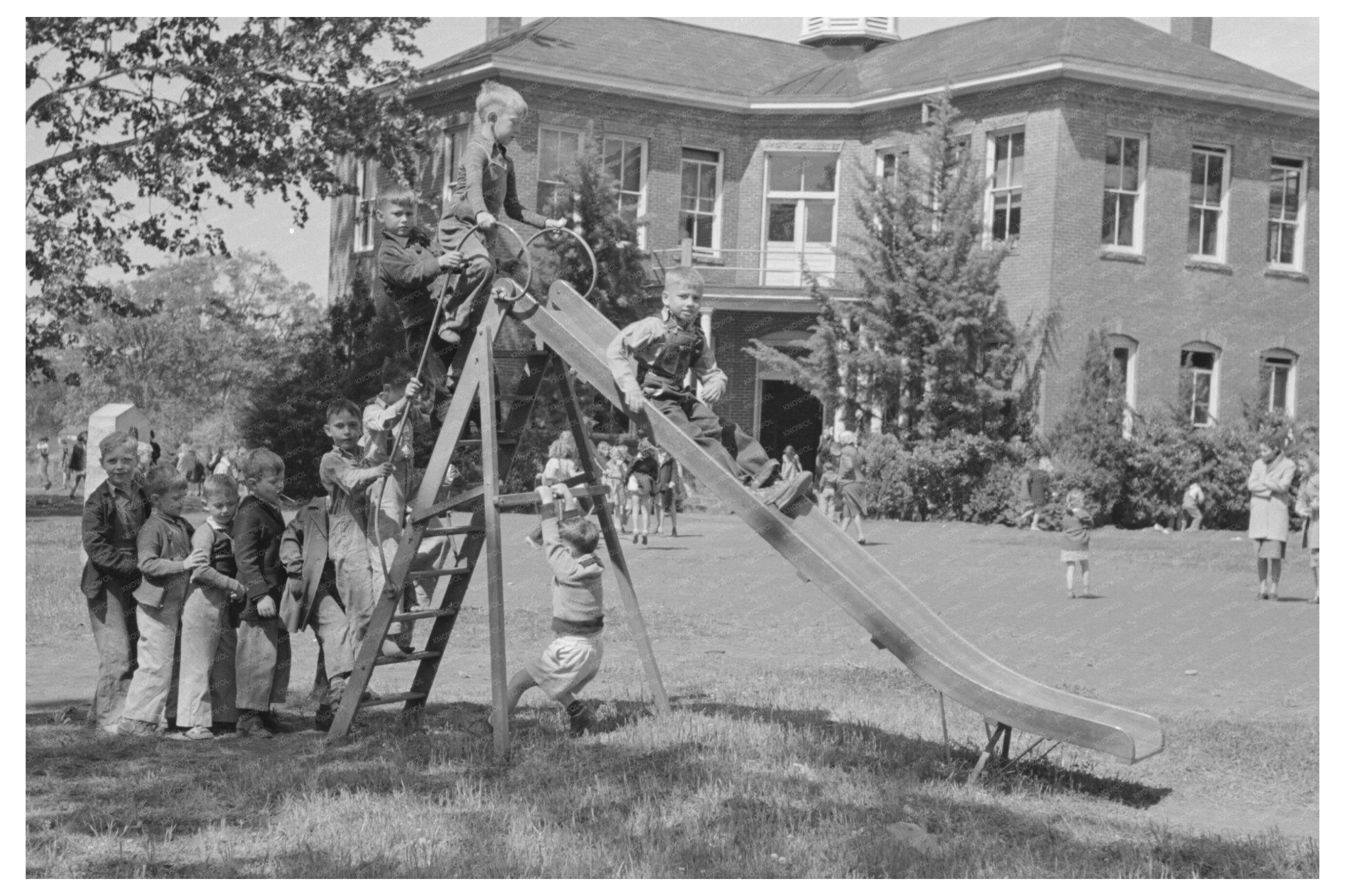 Schoolchildren on Shoot-the-Chute Ride San Augustine 1939