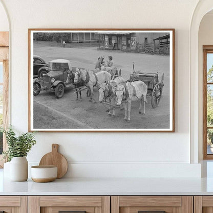 Farmers Vehicles at San Augustine Courthouse April 1939