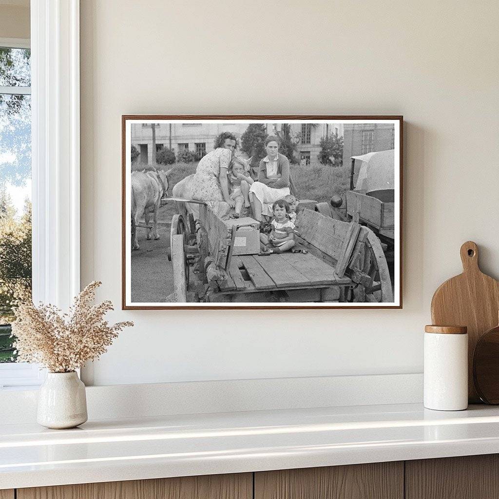 Farm Family in San Augustine Texas April 1939