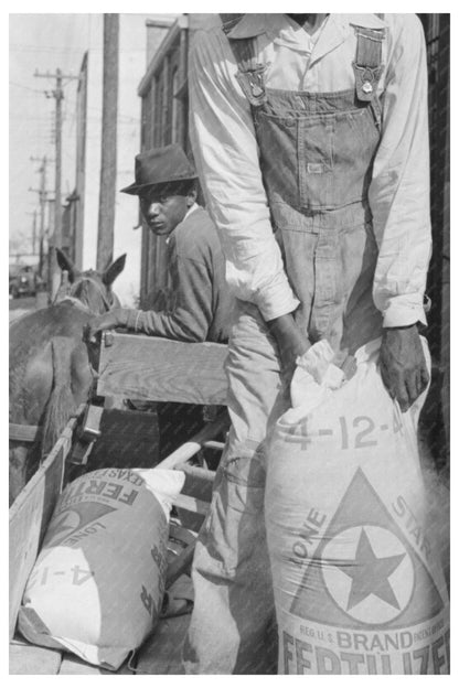 Farmer Loading Fertilizer in San Augustine Texas 1939