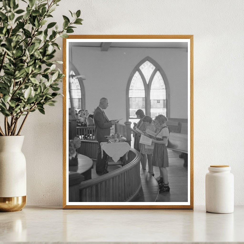 Preacher Preparing for Baptism in San Augustine Texas 1939