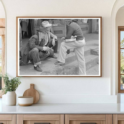 Men in Conversation on San Augustine Main Street 1939