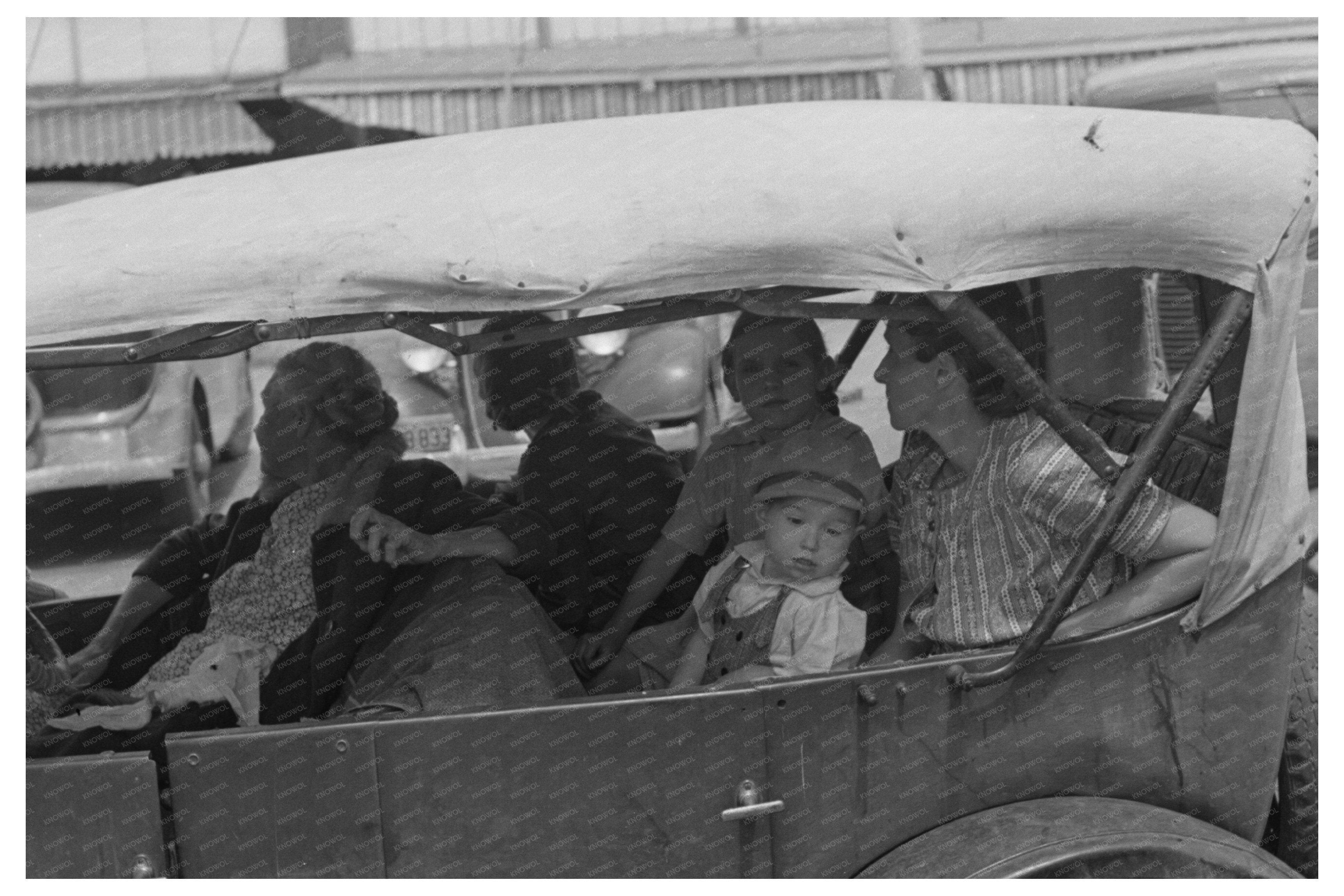 Farm People in Car San Augustine Texas April 1939