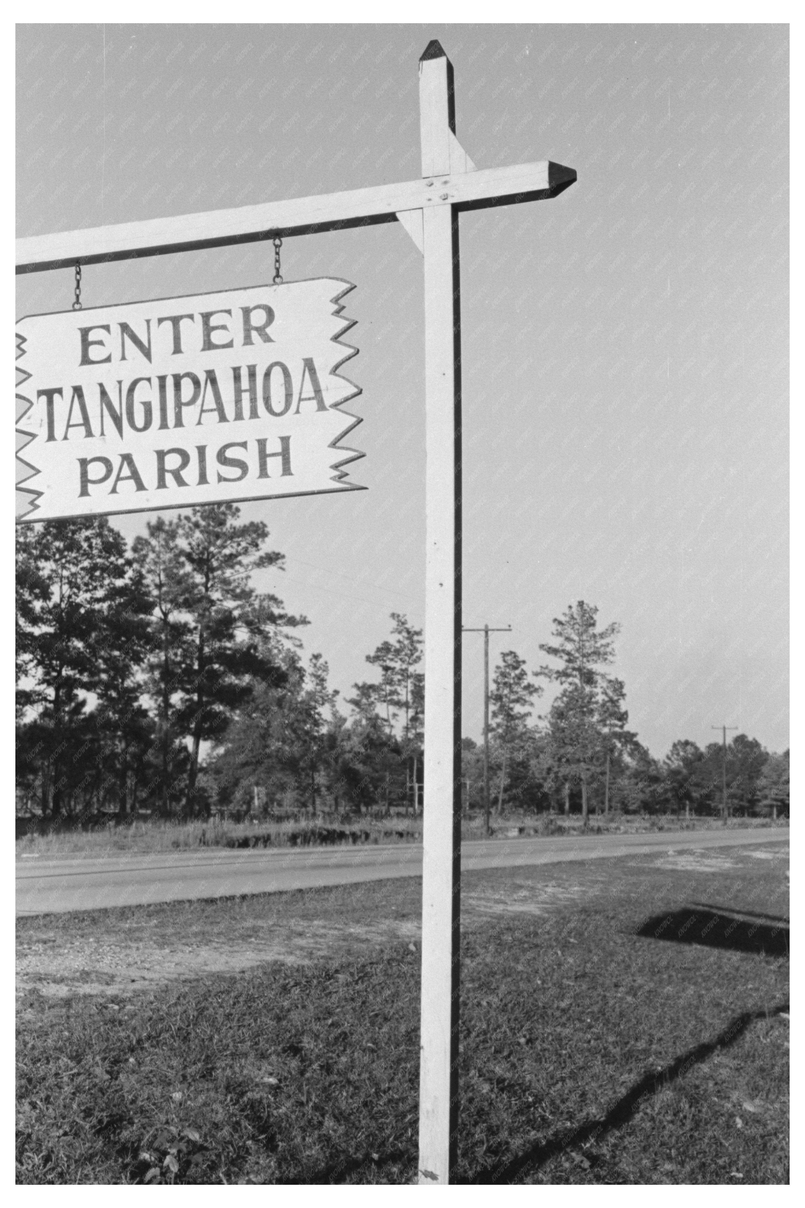 Hammond Louisiana Strawberry Center Sign April 1939