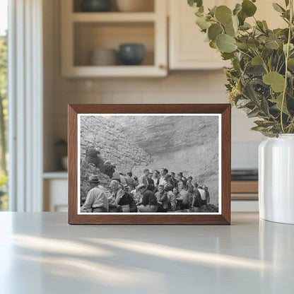 Tourists Waiting to Enter Carlsbad Caverns May 1939