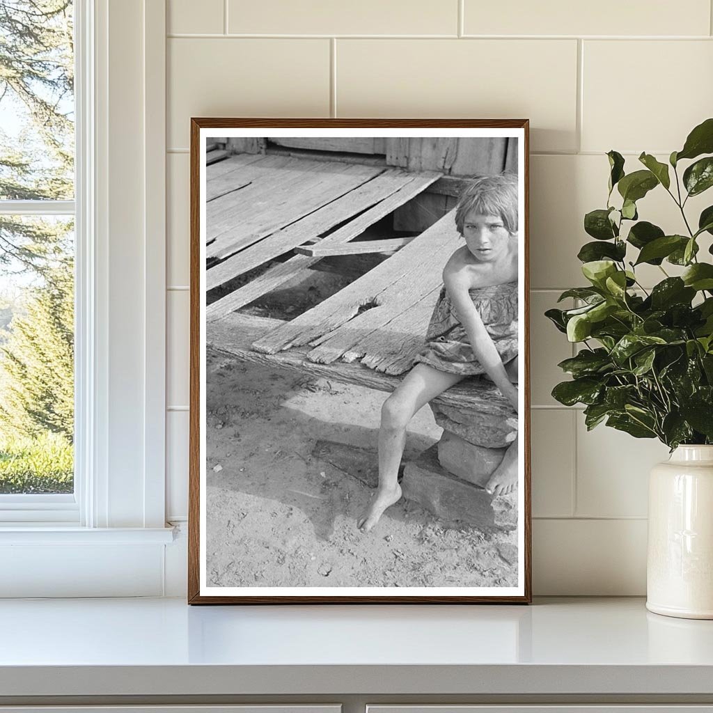 Daughter of Laborer on Porch McIntosh County 1939