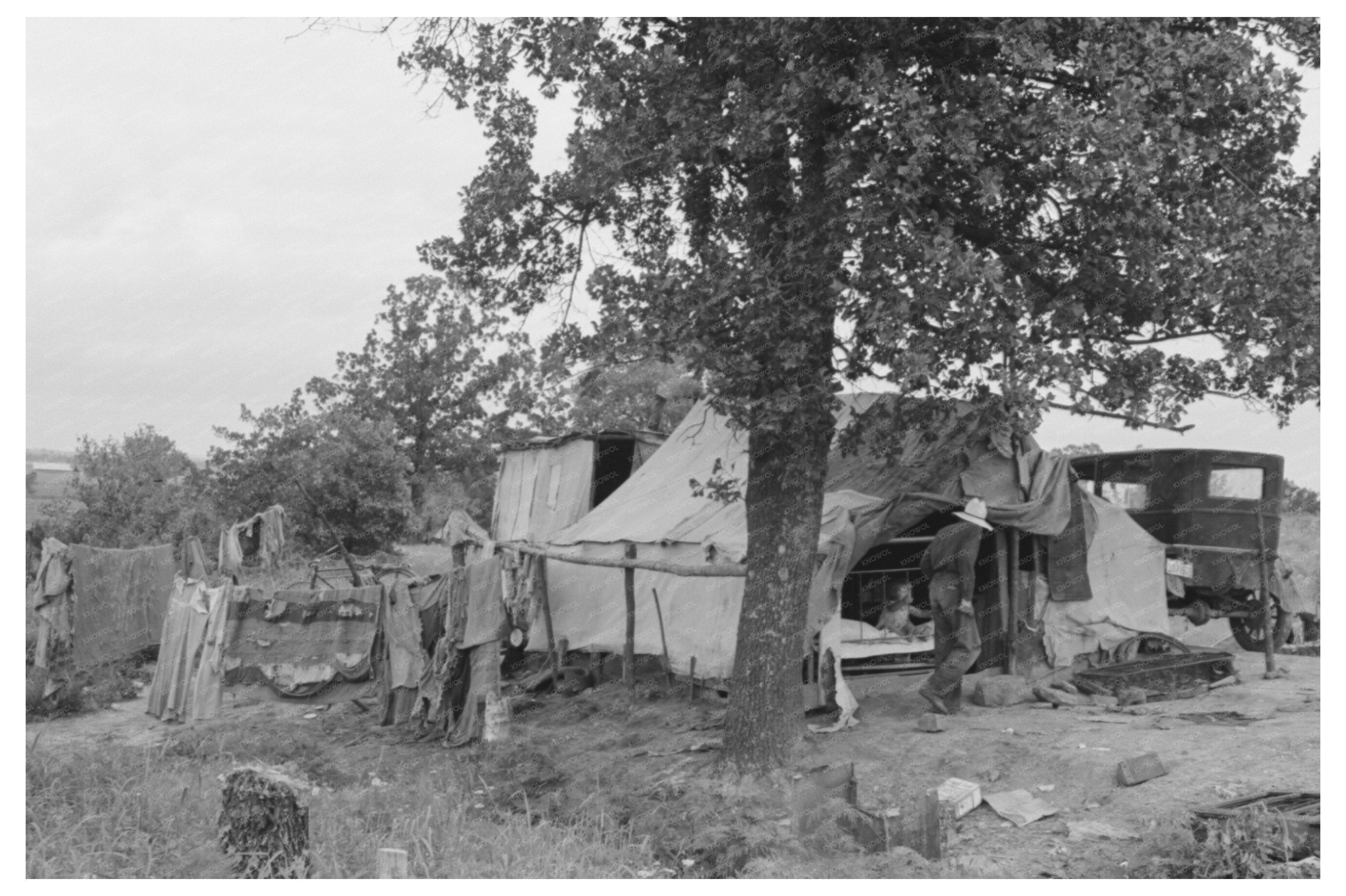 Itinerant Statue Makers and Laborers Oklahoma June 1939