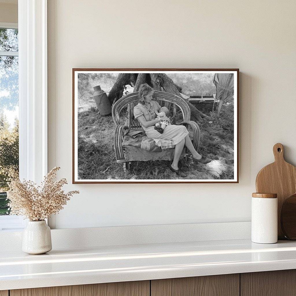 Vintage Photo of Cane Furniture Makers Family 1939