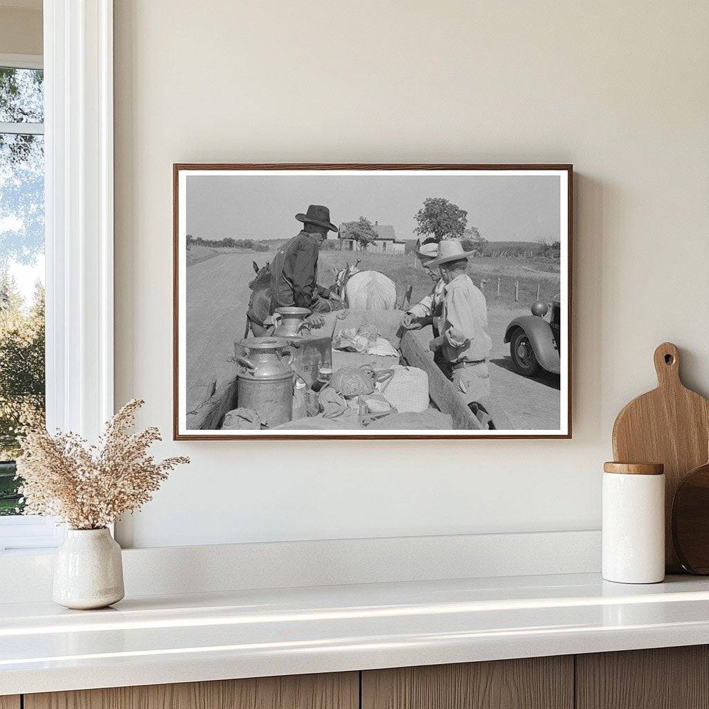 Migrant Family Lunching on Highway Oklahoma 1939