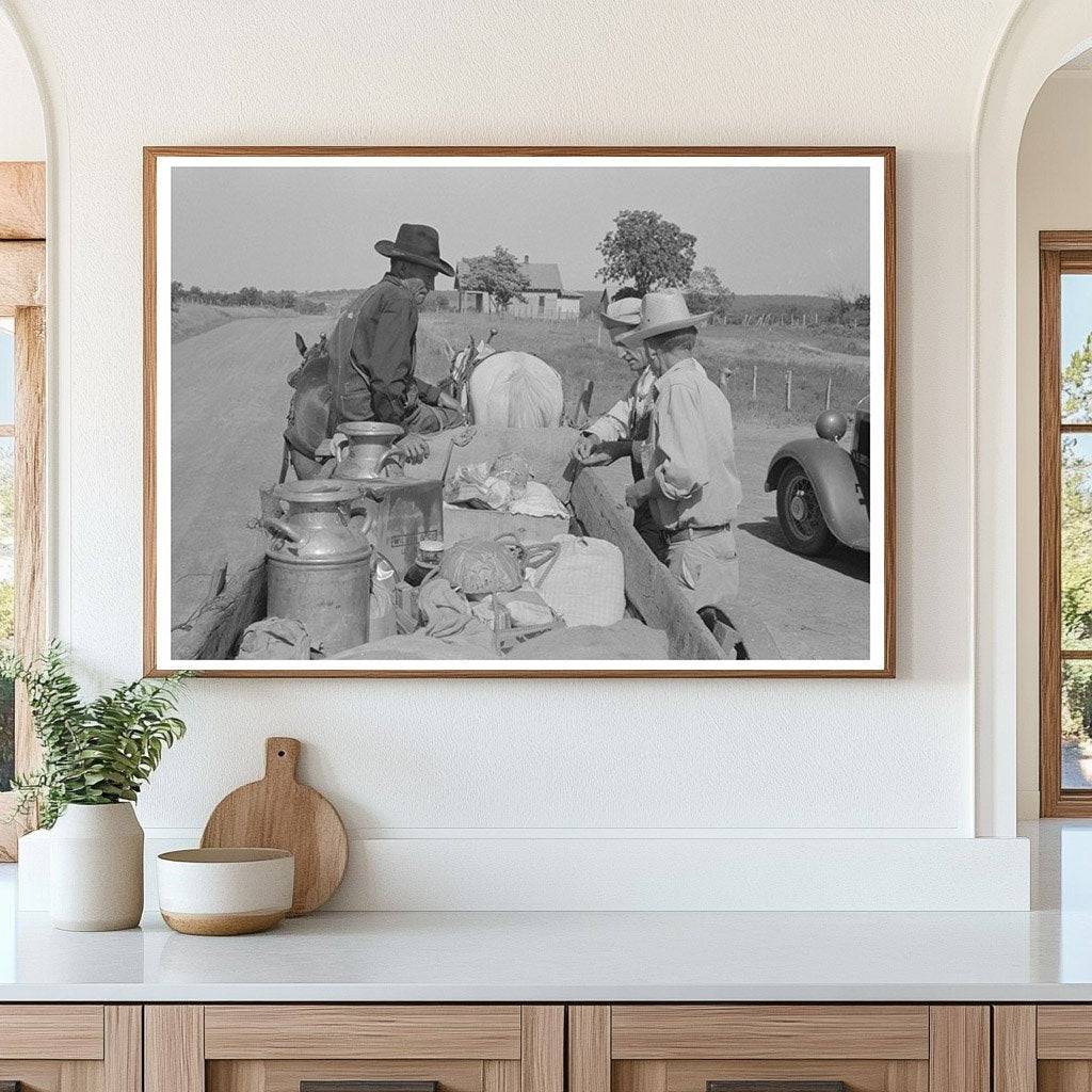 Migrant Family Lunching on Highway Oklahoma 1939