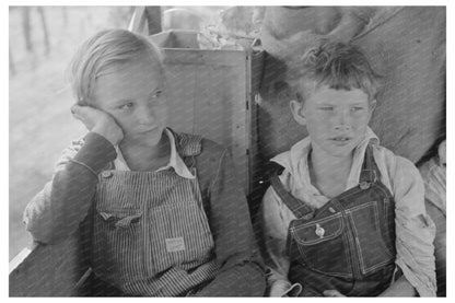 Migrant Children in Family Car Oklahoma June 1939