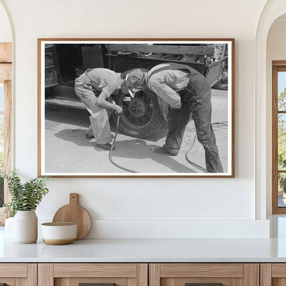 Migrants at Filling Station Henrietta Oklahoma 1939