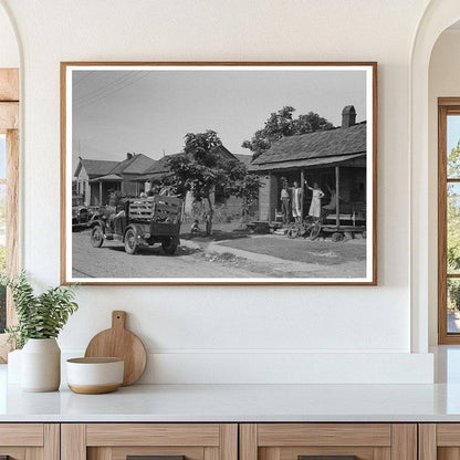 Muskogee Family Waves Goodbye to California July 1939