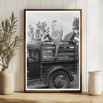 Muskogee Families Depart for California July 1939