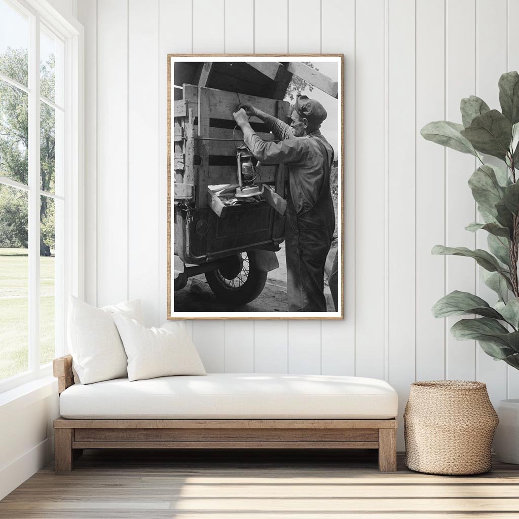 Elmer Thomas Family Prepares Truck for California Trip 1939